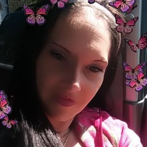 Meet your Posher, Connie